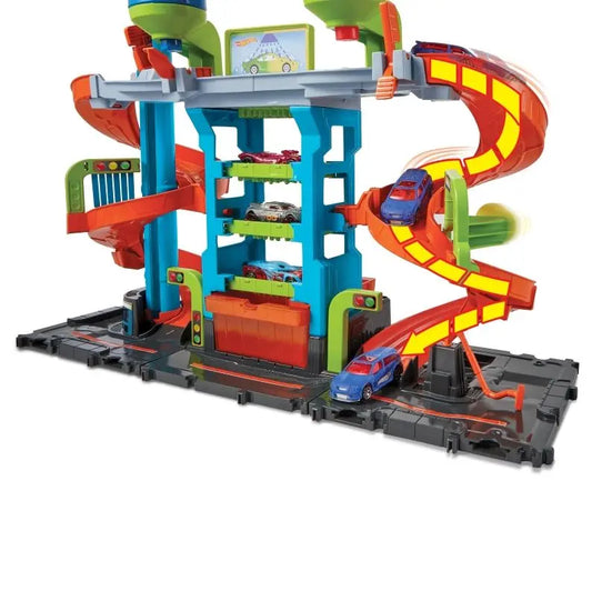Hot Wheels City Zakręcona megamyjnia + autko