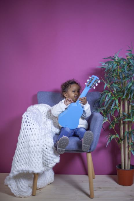 EH drewniana gitara 54 cm w pudełku 3480