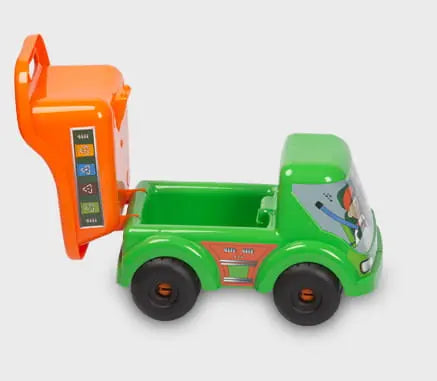 Samochód Bartek recykling