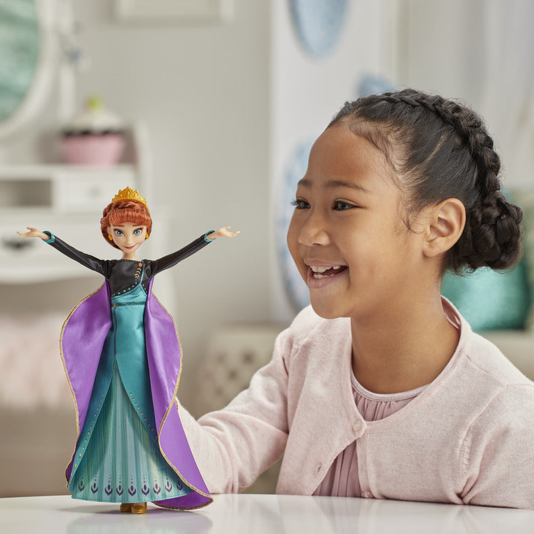 FROZEN 2 Królewska śpiewająca lalka Anna E8881 /4
