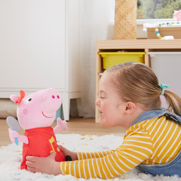 PEPPA PIG Śpiewająca pluszowa Peppa F2187