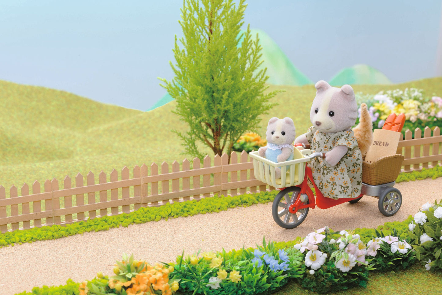 SYLVANIAN Przejażdżka rowerowa z mamą 04281
