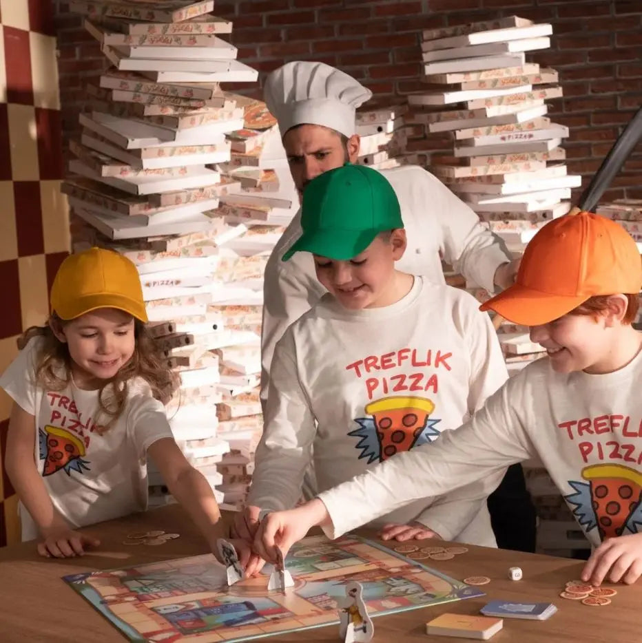 Rodzina treflików gra cztery sery