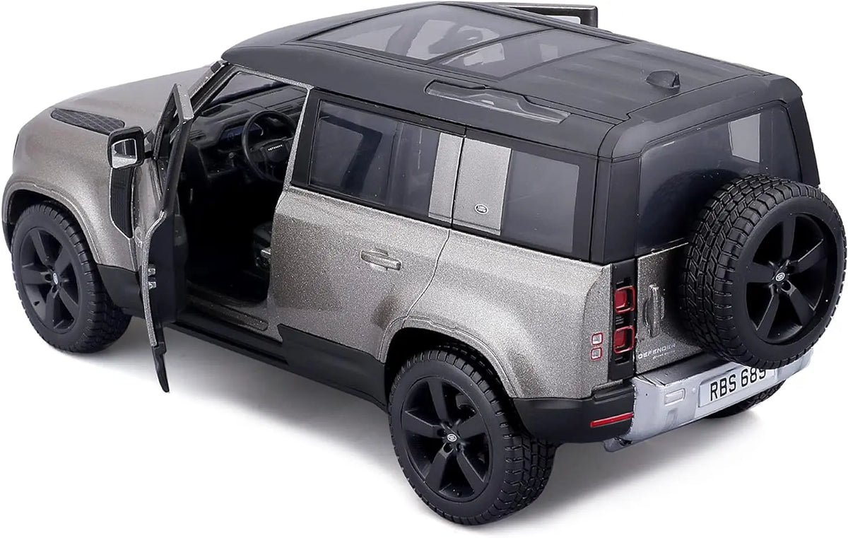 BBU 1:24 Land Rover Defender 2022 silver 21101SL