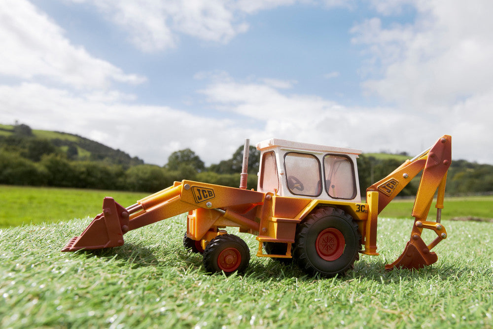 Tomy britains britains zardzewiała koparka jcb 3c mark iii