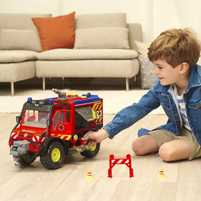 Dickie sos wóz strażacki unimog u530 50cm