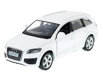 Audi q7 v12 białe
