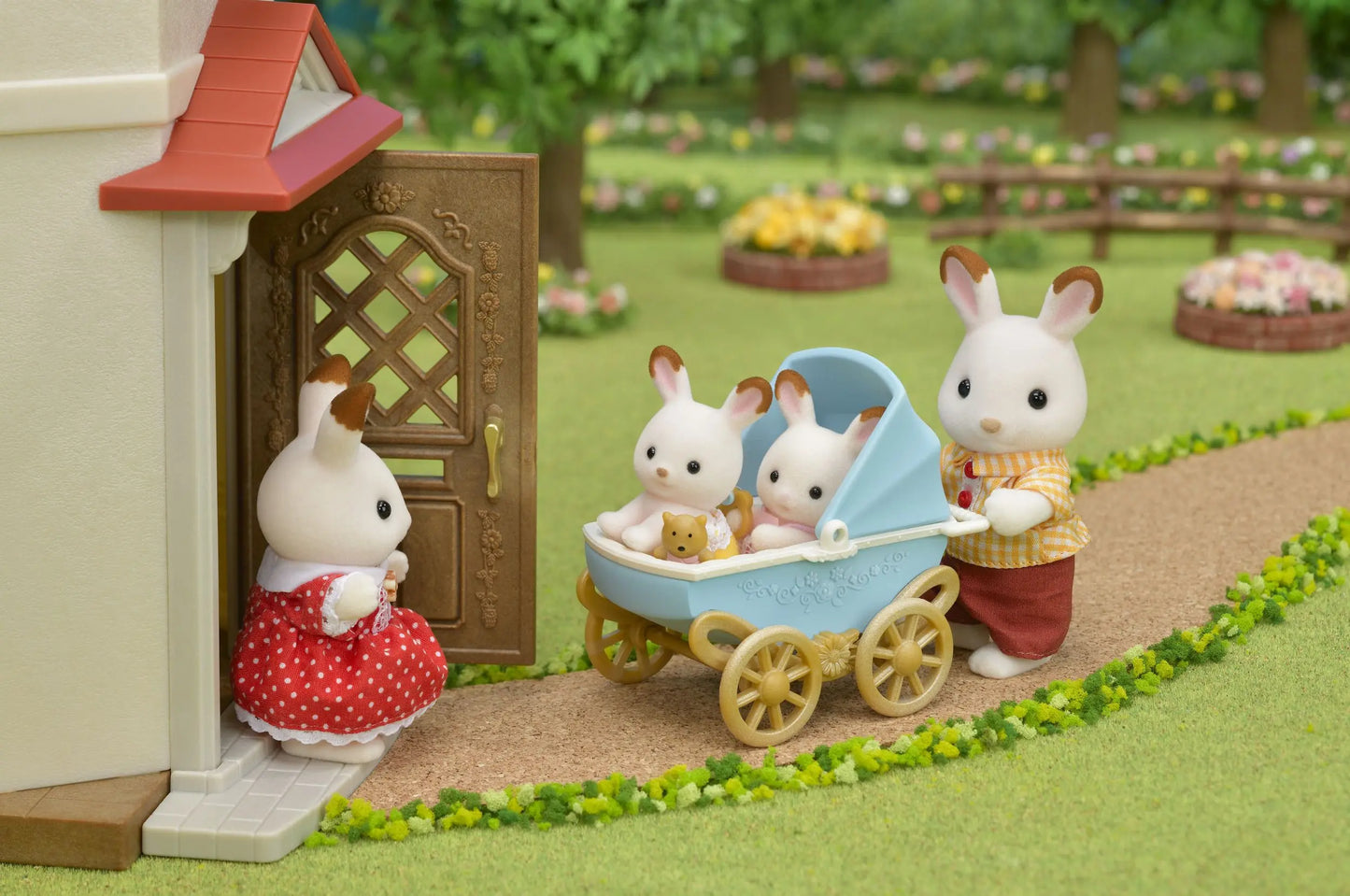 Sylvanian zestaw z bliźniakami królików z czekoladowymi uszkami i wózek dziecięcy