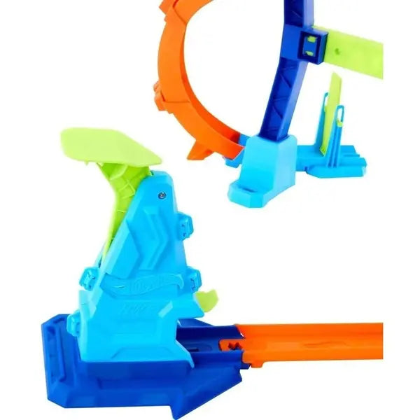 Hot Wheels - Mistrzowski skok na pętli