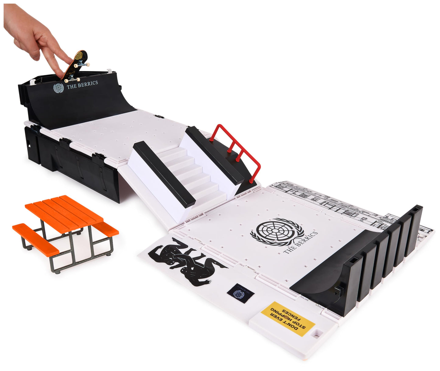 Techdeck transformujący skate park