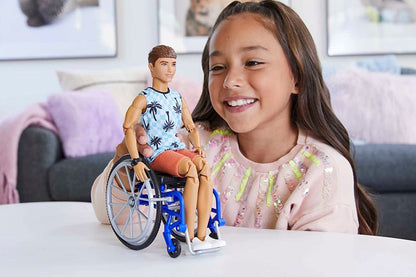 Barbie Ken na wózku inwalidzkim HJT59 /2