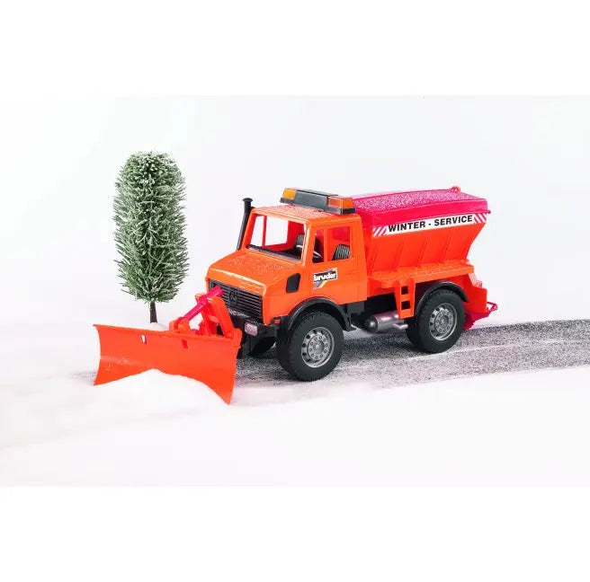 Unimog odśnieżarko-piaskarka