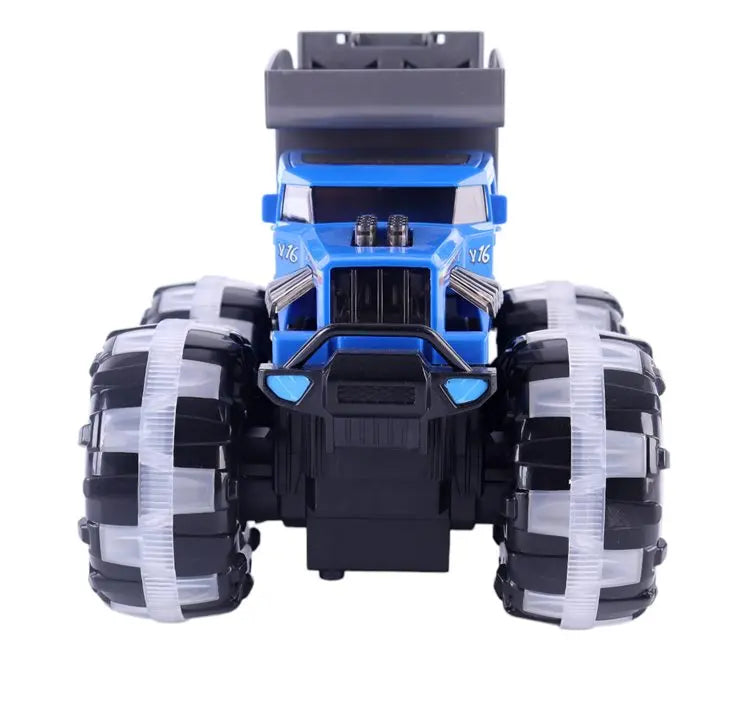 Pojazd Monster z autem w klatce św.koła 09480