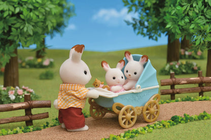Sylvanian zestaw z bliźniakami królików z czekoladowymi uszkami i wózek dziecięcy
