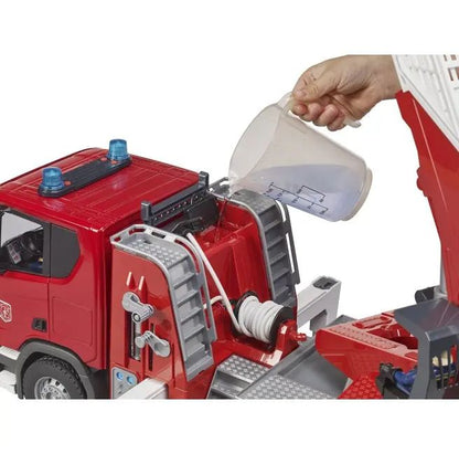 Scania Super 560R straż pożarna z pompą