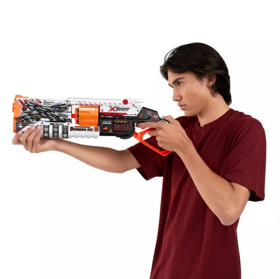 ZURU X-SHOT SkinsLockBlaster Gun 8strz.36606