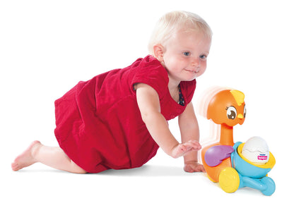 TOMY TOOMIES piskle w wózeczku E72723/4