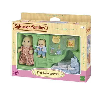 SYLVANIAN Noworodek z mamą i wyprawką 04333