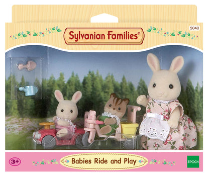 SYLVANIAN Trójkołowy rower z zabawkami 05040