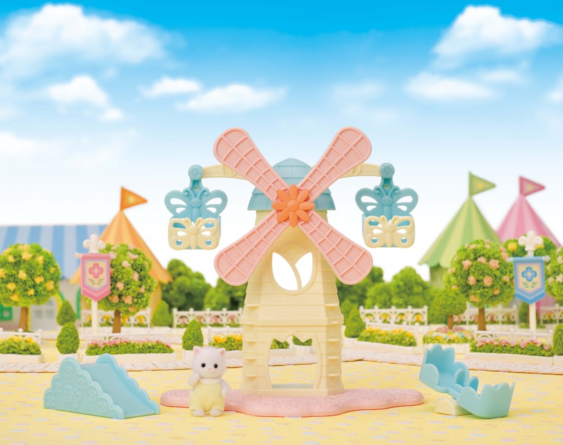 SYLVANIAN Wiatrak z karuzelą zest+fig.05526 55267