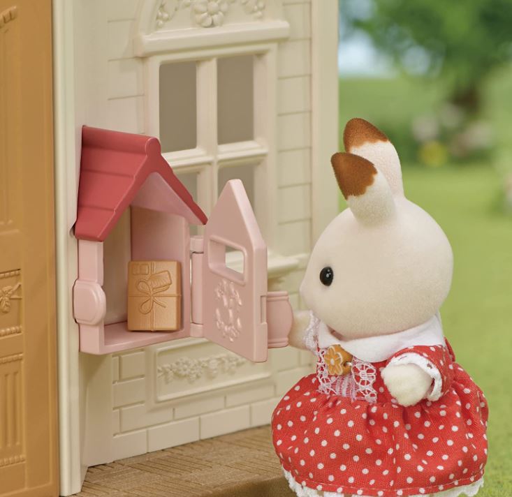 Sylvanian przytulny domek wiejski z czerwonym dachem