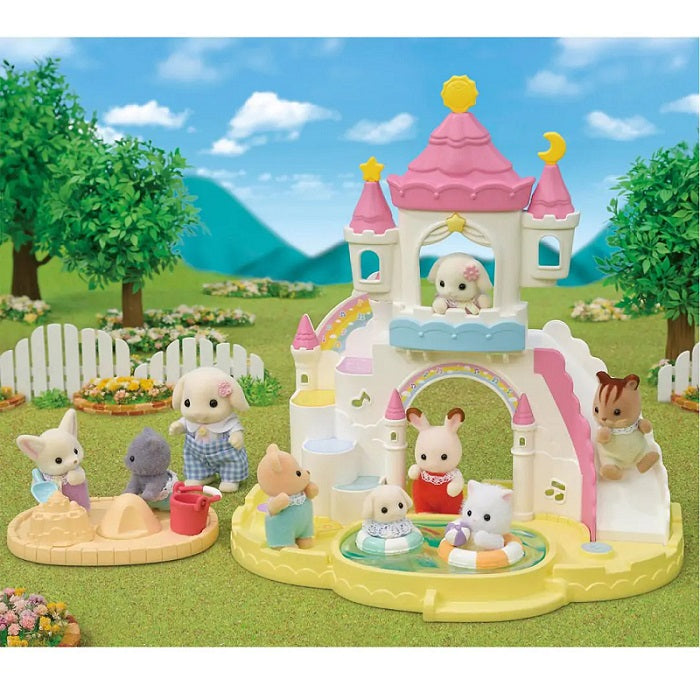 Sylvanian plac zabaw z basenem