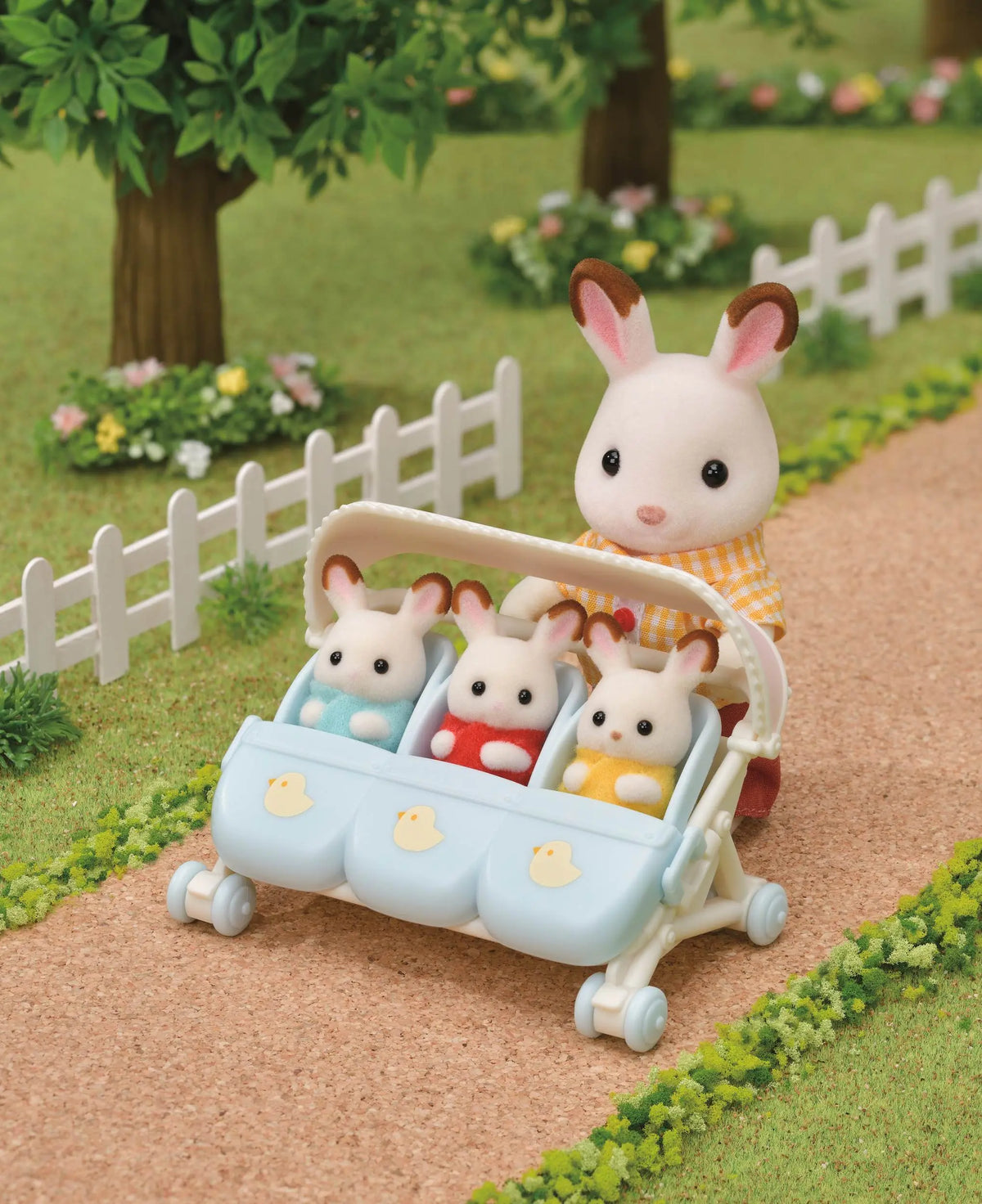 Sylvanian spacerówka dla trojaczków