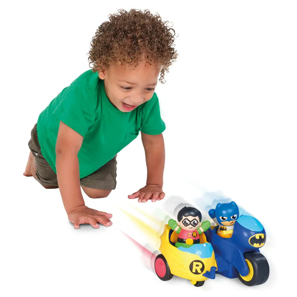 Tomy toomies toomies batmotor 2w1