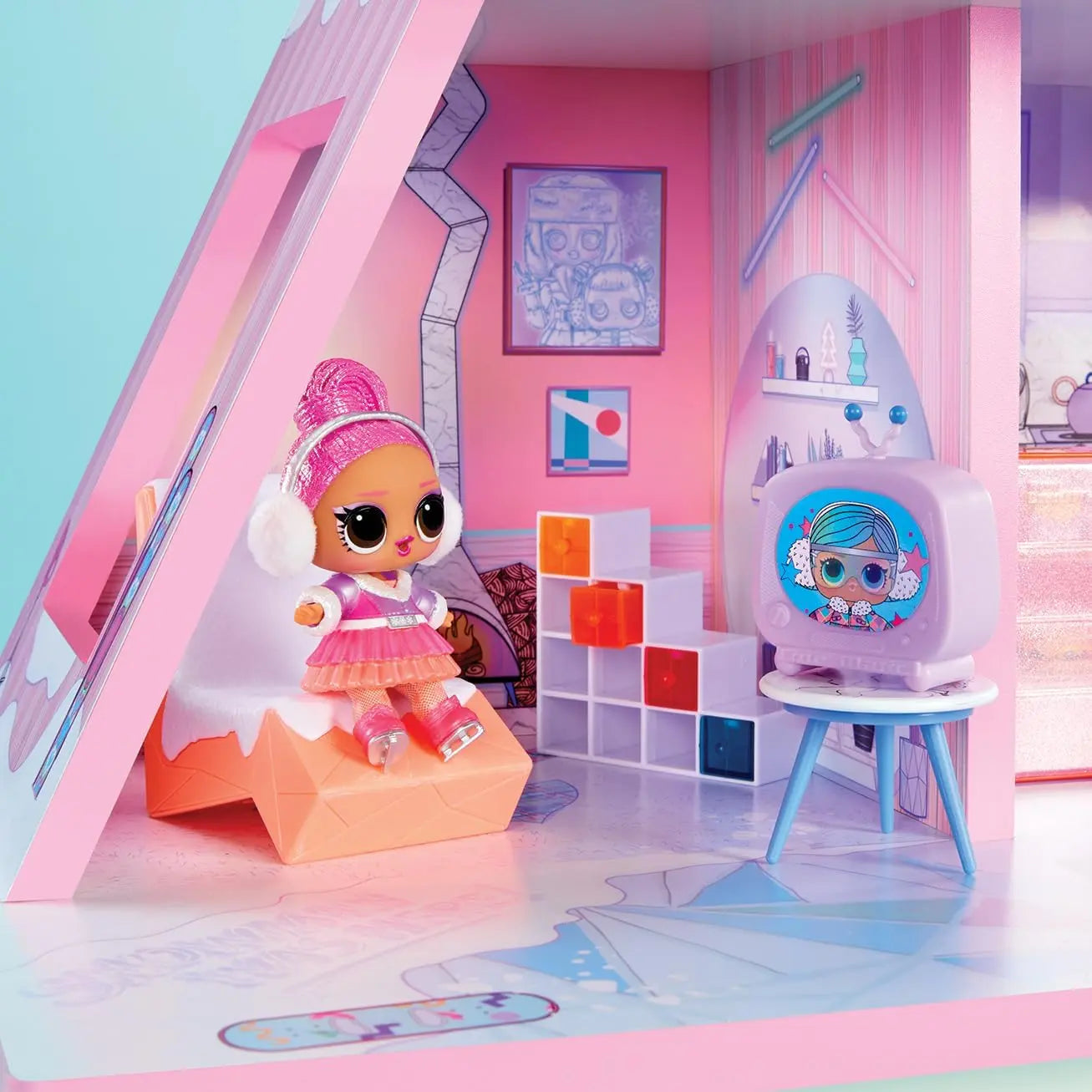 L.O.L. Surprise Winter Snow Chalet