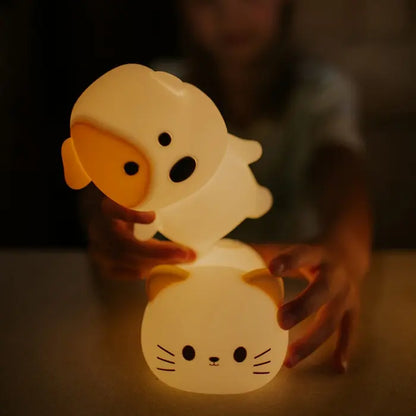 Lampka nocna RGB z dźwiękiem - Leniwy Piesek