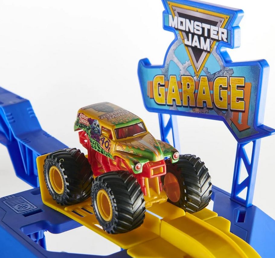 Monster jam garaż