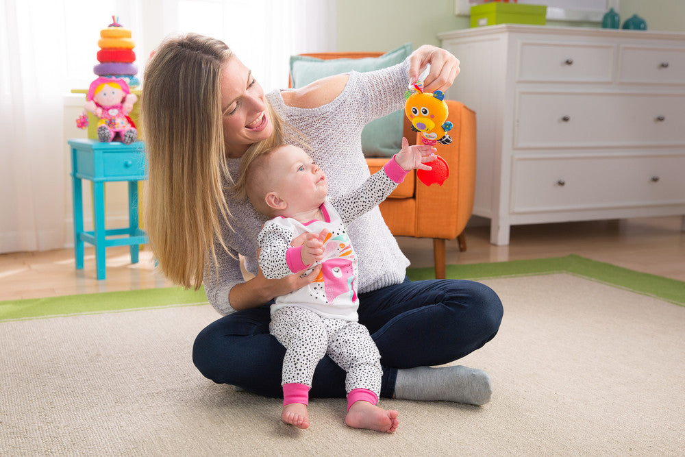 TOMY Lamaze niedźwiadek Basia L27527
