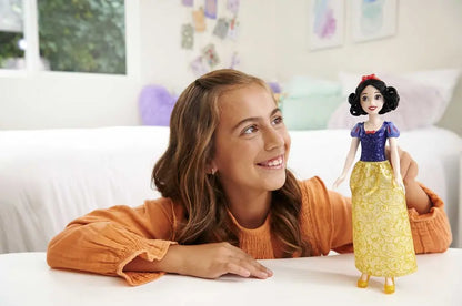 Disney Princess Śnieżka lalka podstawowa
