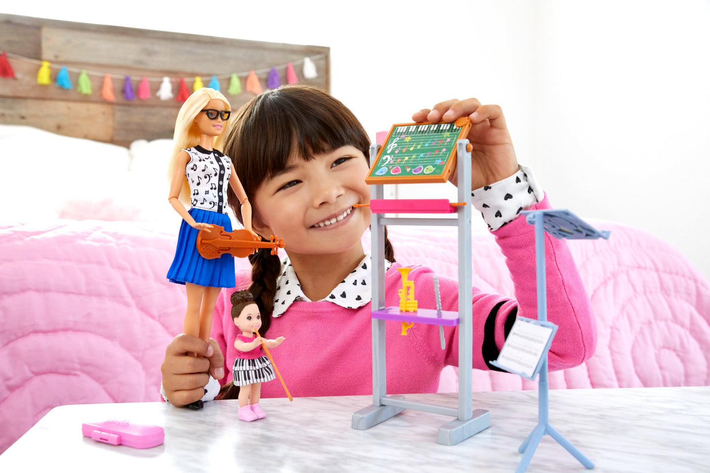 Barbie kariera Nauczycielka muzyki FXP18 /6