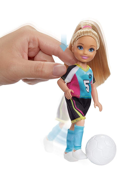 Barbie Chelsea+boisko piłka nożna GHK37 /4