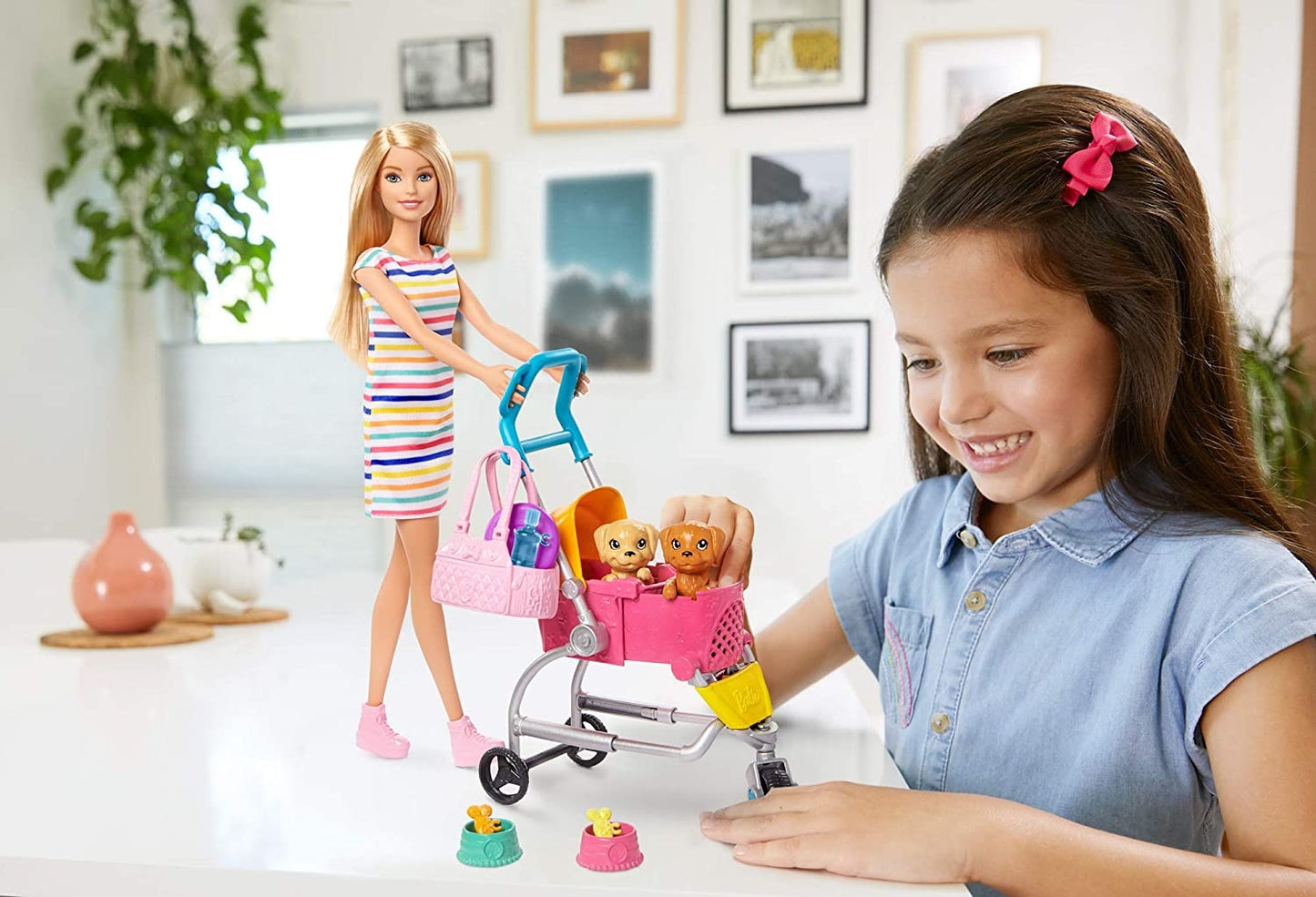 Barbie zestaw lalka+spacerówka z pieskami GHV92 /4