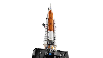 Lego Technic - Rakieta SLS NASA Artemis