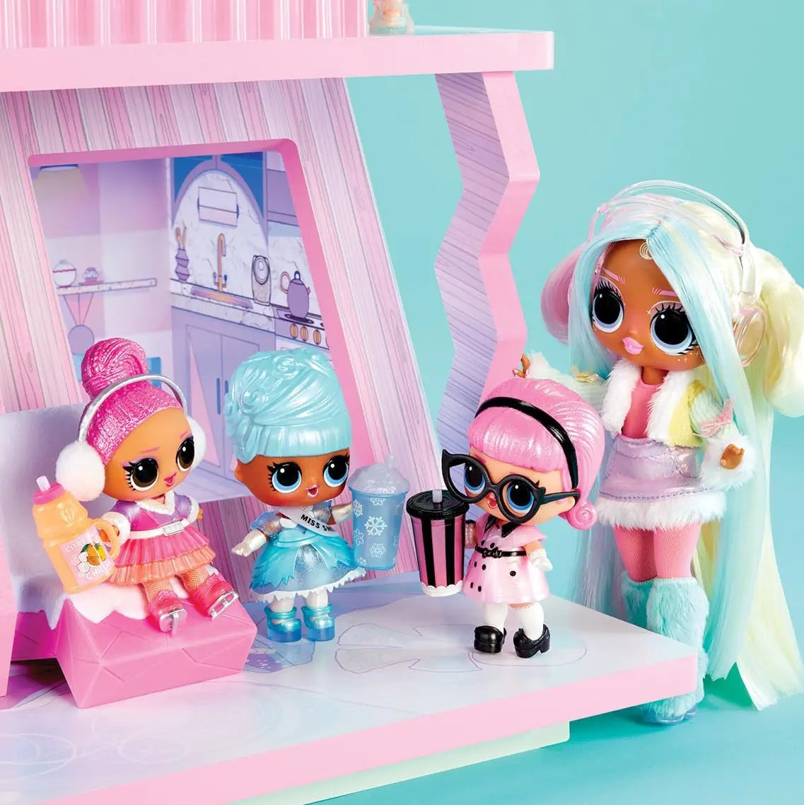 L.O.L. Surprise Winter Snow Chalet