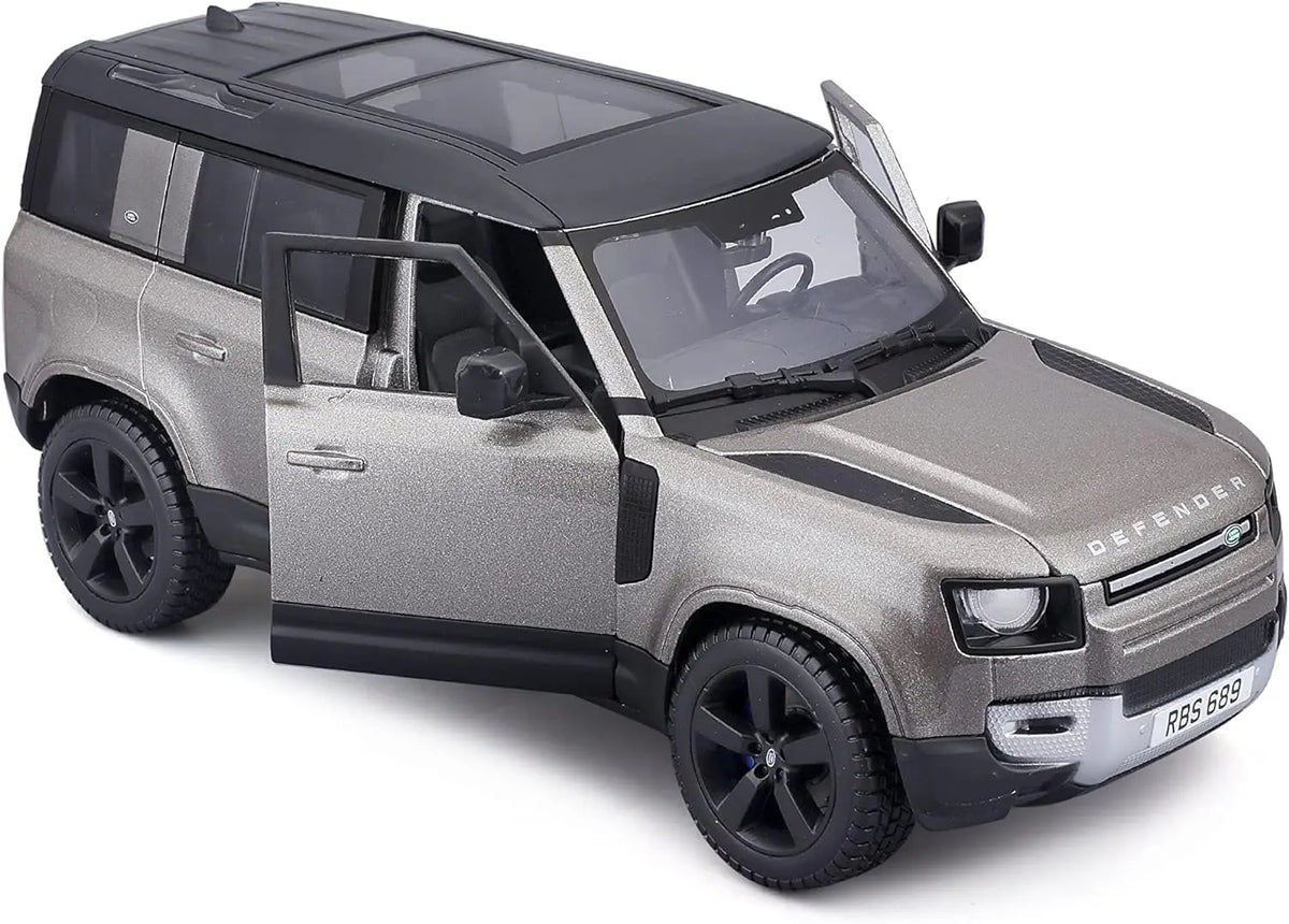 BBU 1:24 Land Rover Defender 2022 silver 21101SL