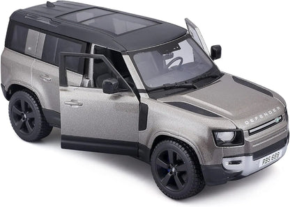 BBU 1:24 Land Rover Defender 2022 silver 21101SL