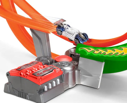 Hot Wheels, tor Power Shift Akcelerator + 5 autek