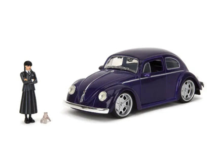 Wednesday - Metalowy pojazd Volkswagen 1:24 + figurka