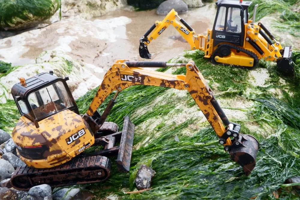 Britains koparko ładowarka jcb 1cxt