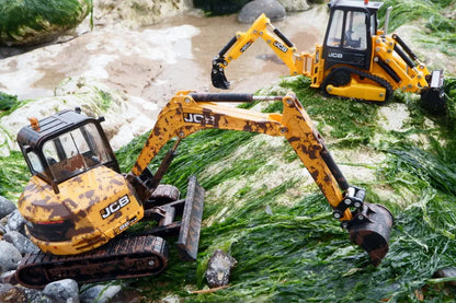 Britains koparko ładowarka jcb 1cxt