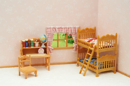 SYLVANIAN Wiejski pokój dziecięcy z łóżkiem piętrowym