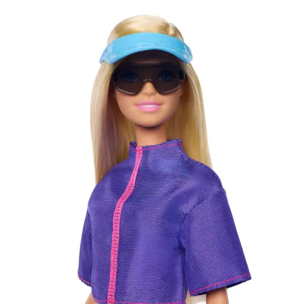 Barbie lalka podróżniczka + akcesoria