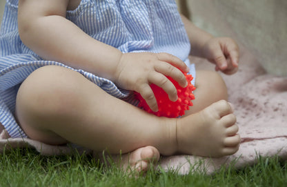 Moms care piłeczka do masażu w torebce czerwona