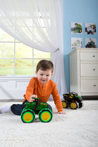 Traktor john deere monster świecące opony