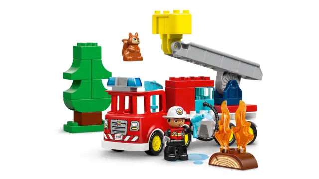 Lego Duplo - Wóz strażacki z wężem i strażakiem
