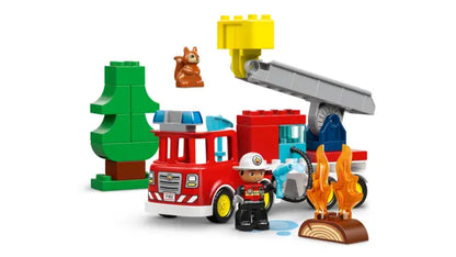 Lego Duplo - Wóz strażacki z wężem i strażakiem